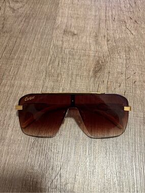 🔥GOING FAST Cartier Gold-Accented Brown Gradient Shield Sunglasses